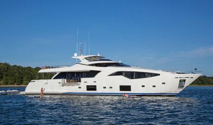 108' Custom Line 2016 Yacht For Sale